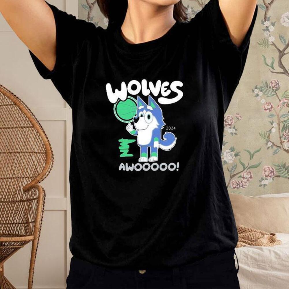 Wolves Awoo Bluey Tshirt